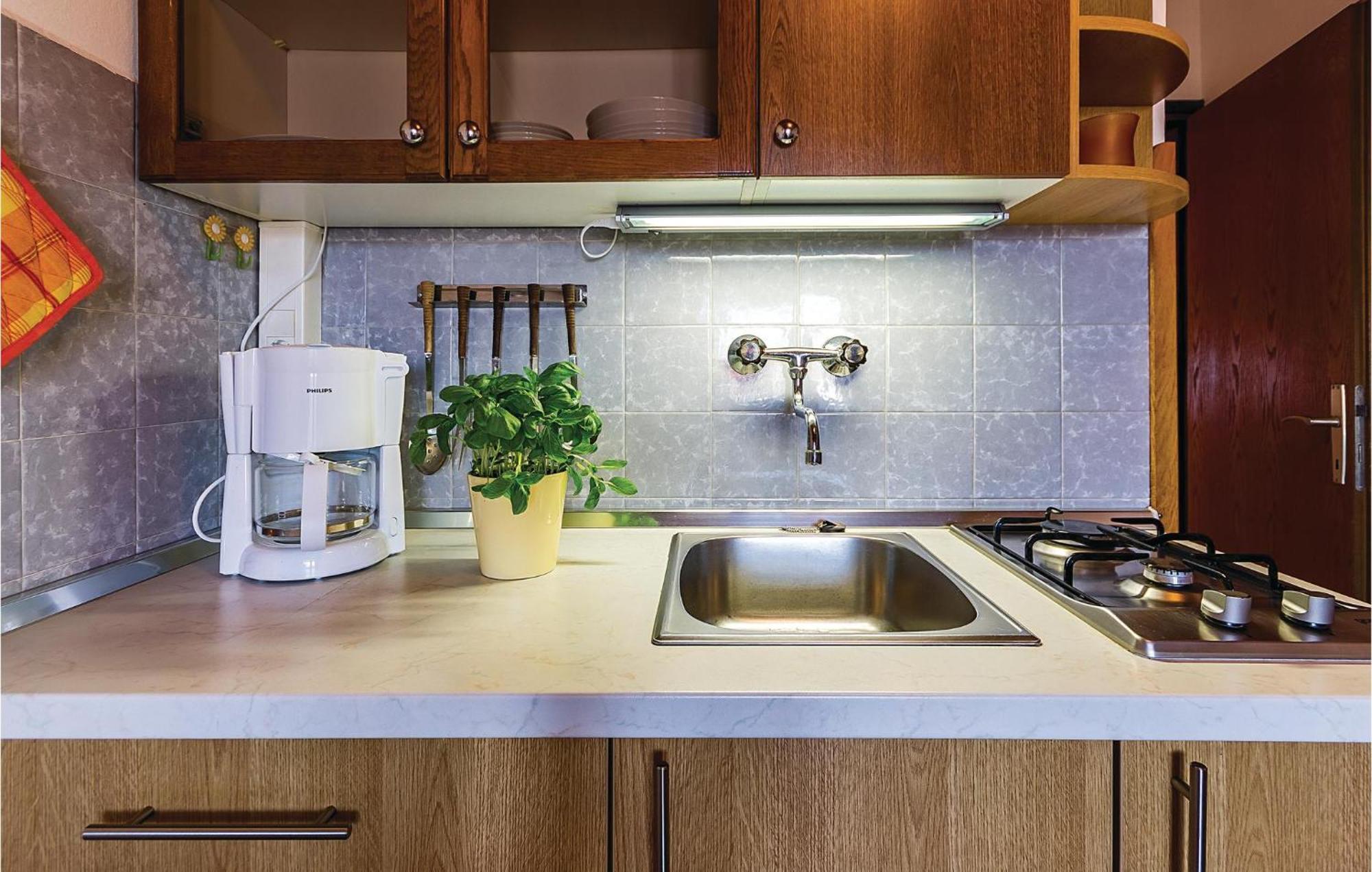 Beautiful Apartment In Pula With Kitchen Exterior foto